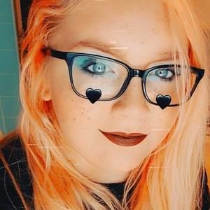 Meet your Posher, Justine